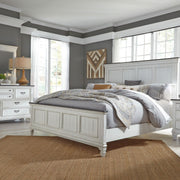 Allyson Park King Panel Bed, Dresser & Mirror