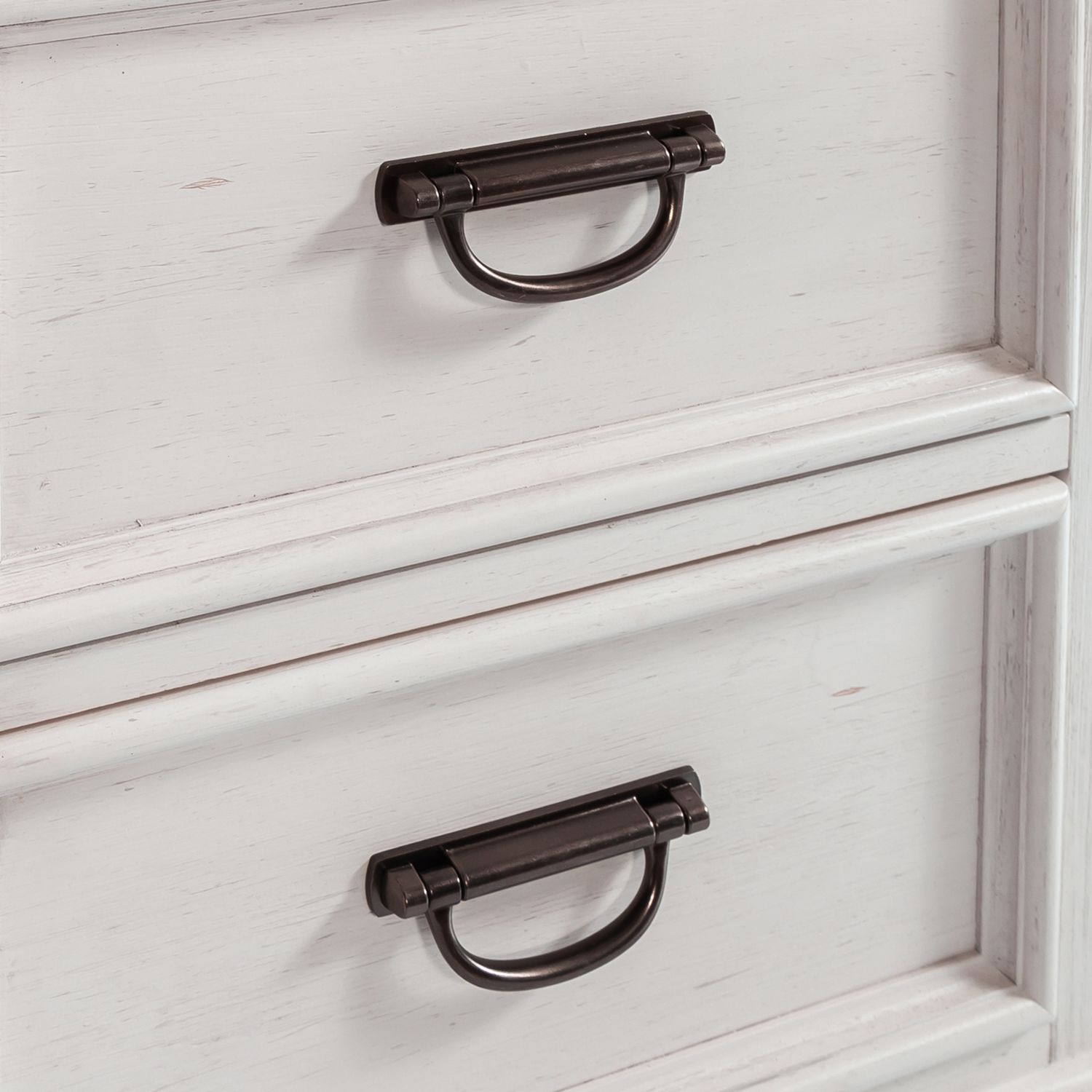 Allyson Park 5 Drawer Chest