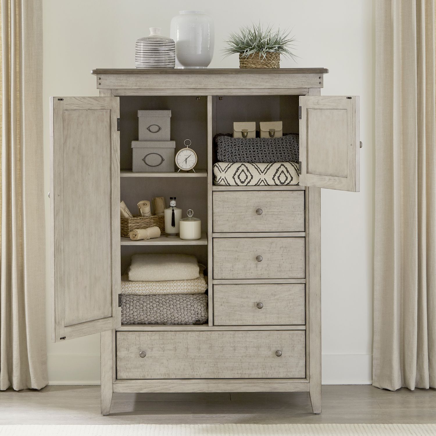Ivy Hollow Door Chest