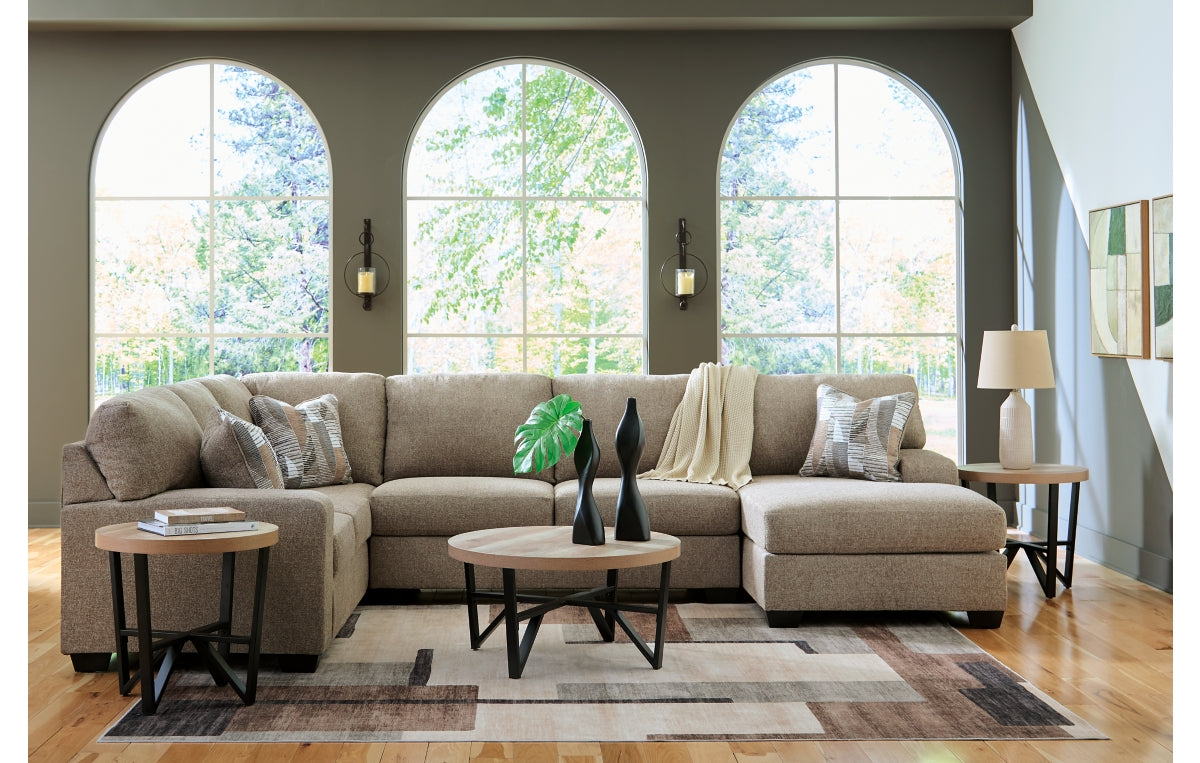 Newellen 3-Piece Sectional with Chaise