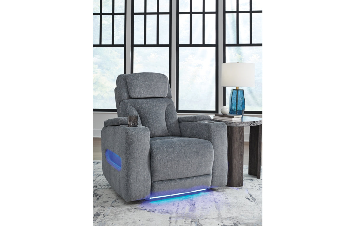 Studio Cave Power Recliner