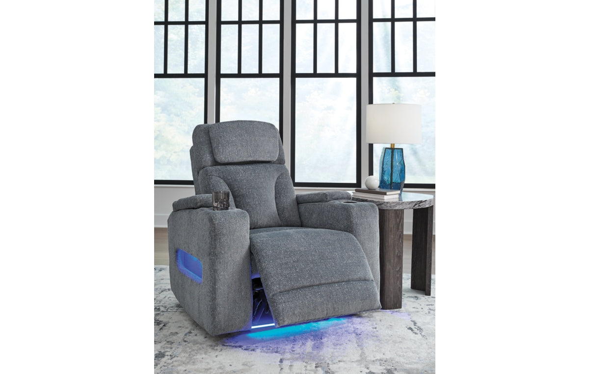 Studio Cave Power Recliner