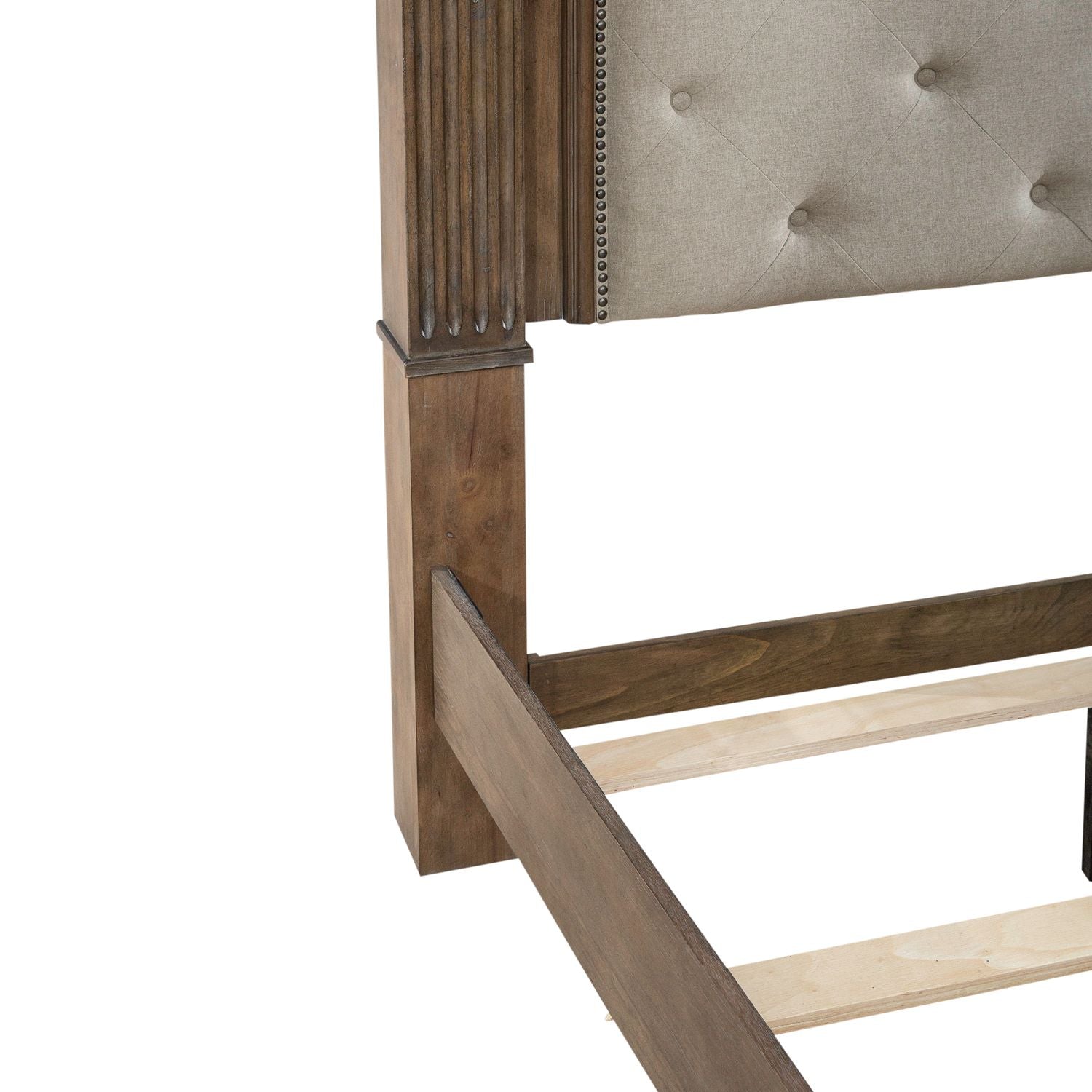 Carlisle Court King Poster Bed