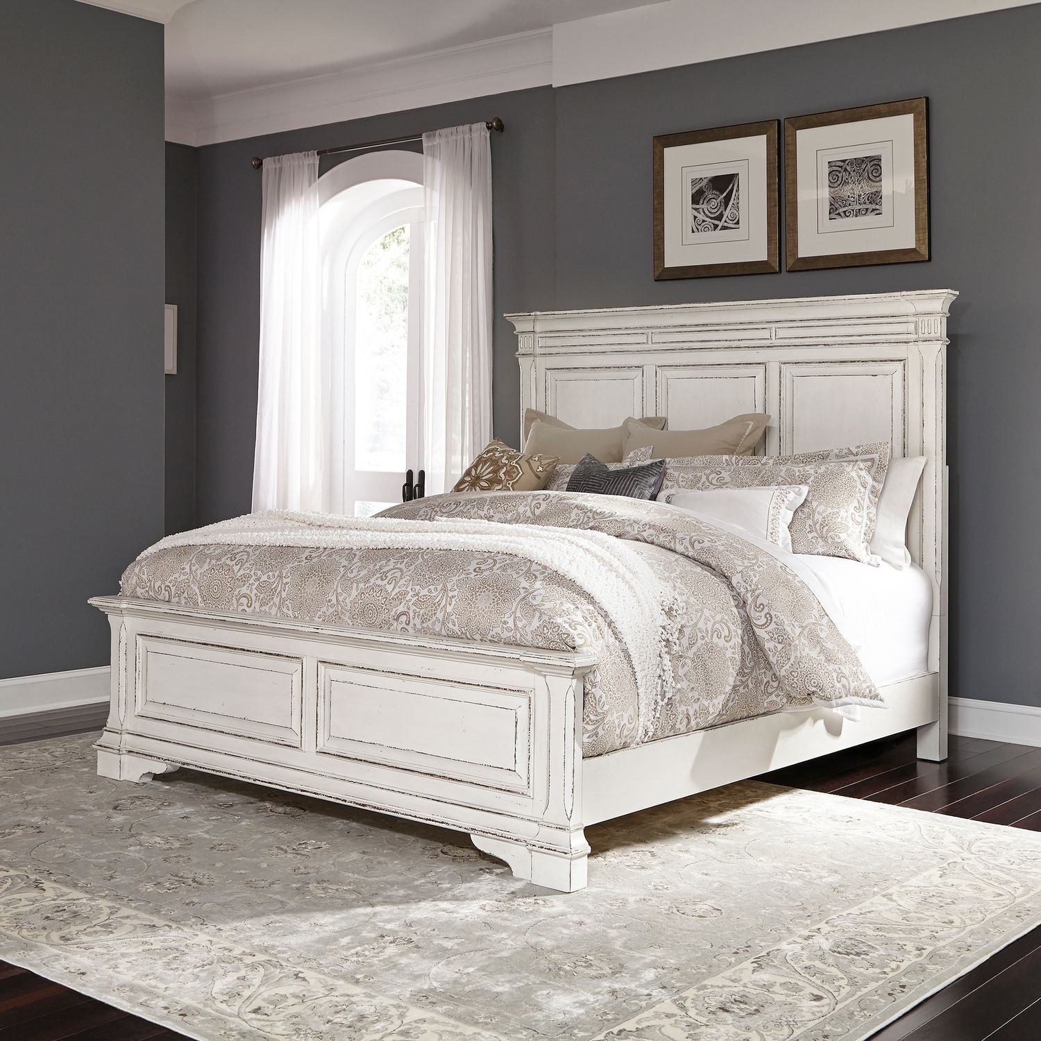 Abbey Park King California Panel Bed