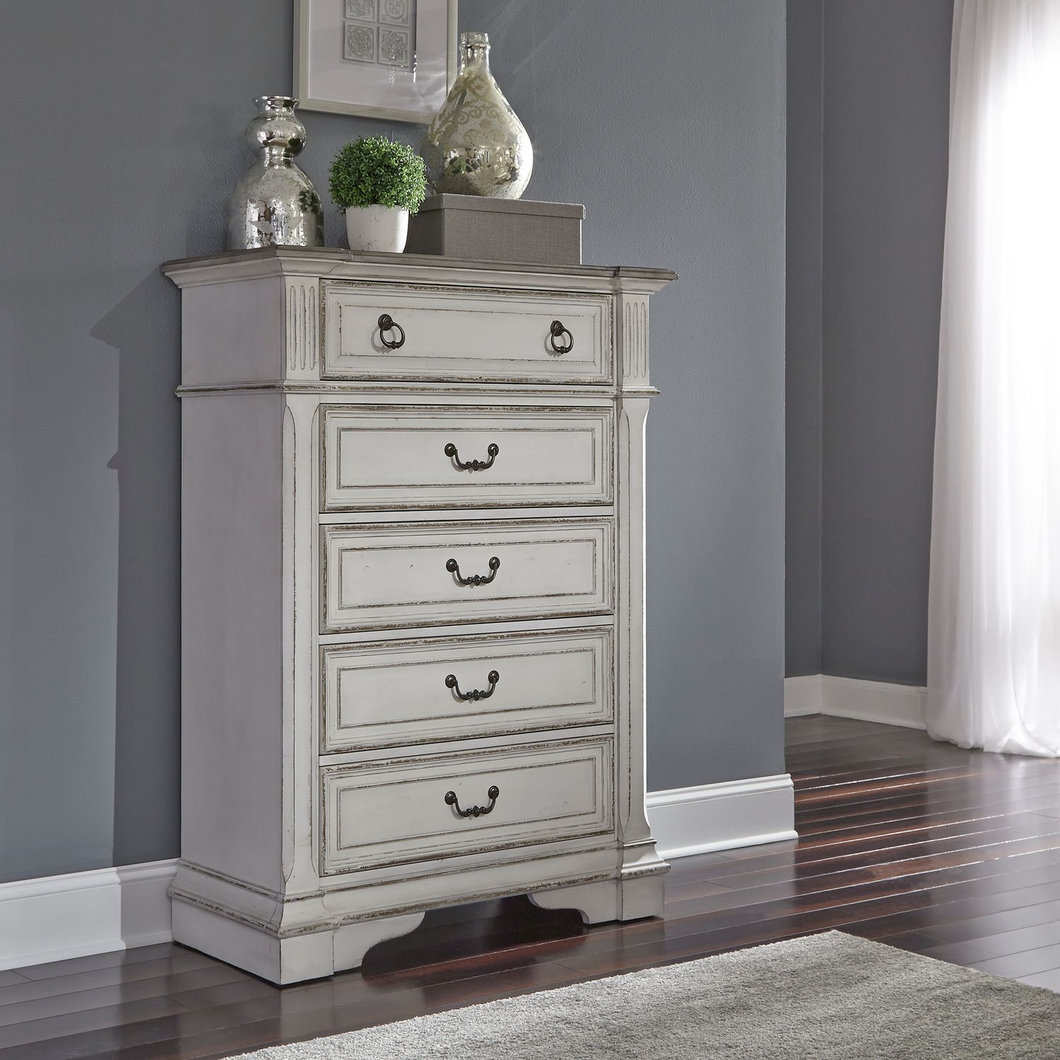 Abbey Park King California Sleigh Bed, Dresser & Mirror, Chest, Nightstand