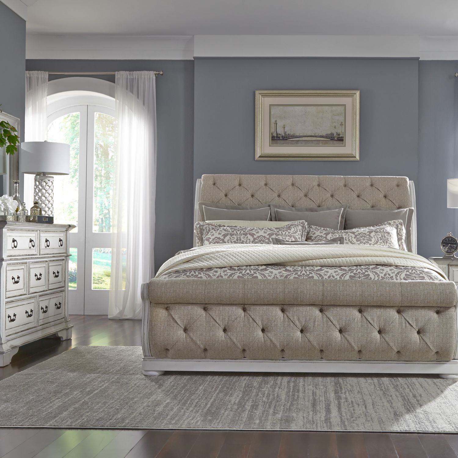 Abbey Park King Upholstery Sleigh Bed, Dresser & Mirror