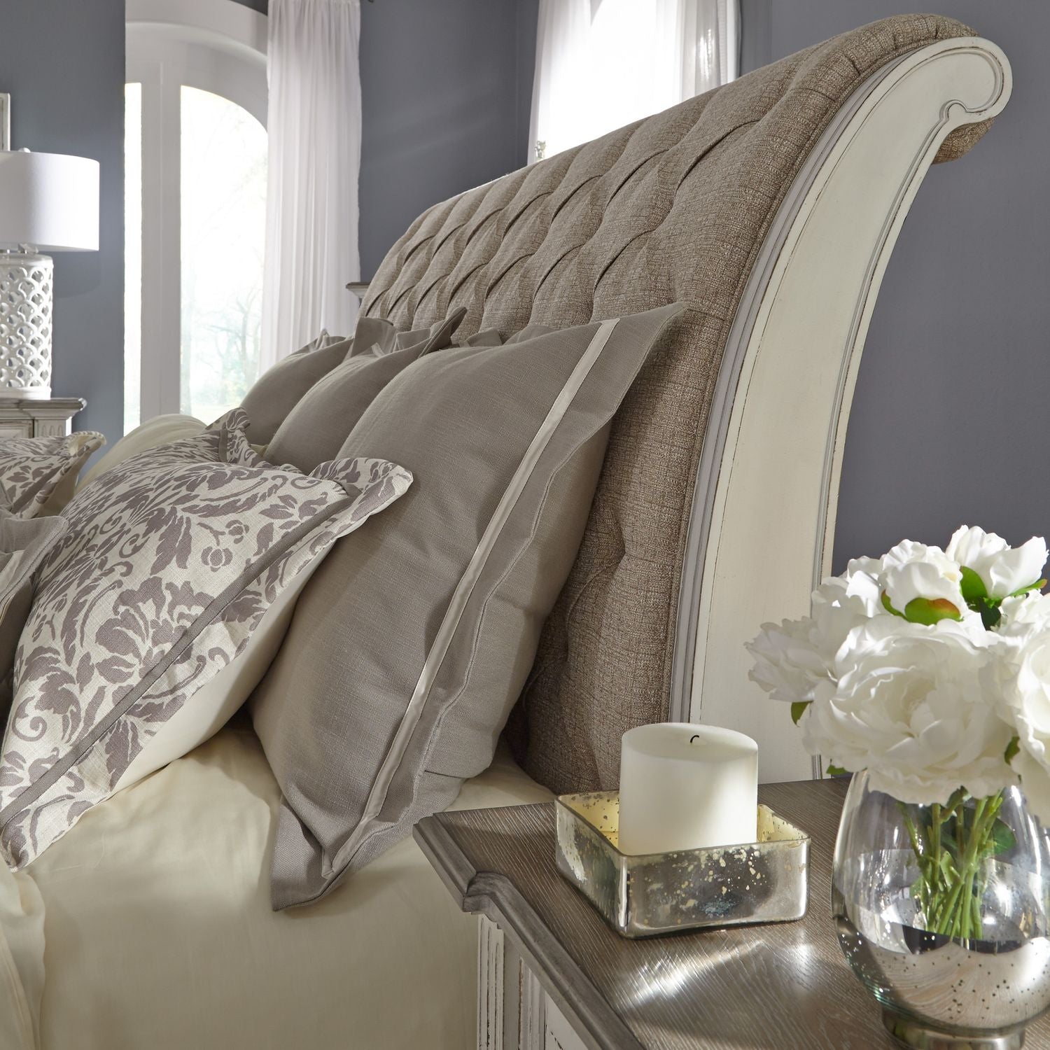 Abbey Park King Upholstery Sleigh Headboard
