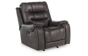 Femley Recliner