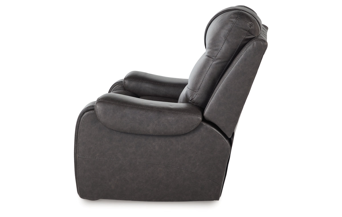 Femley Recliner