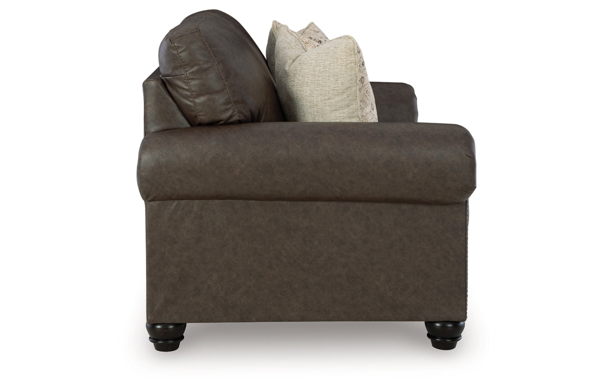 Roxmere Loveseat