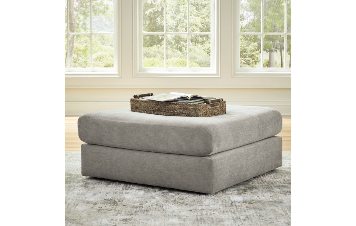 Avaliyah Oversized Accent Ottoman