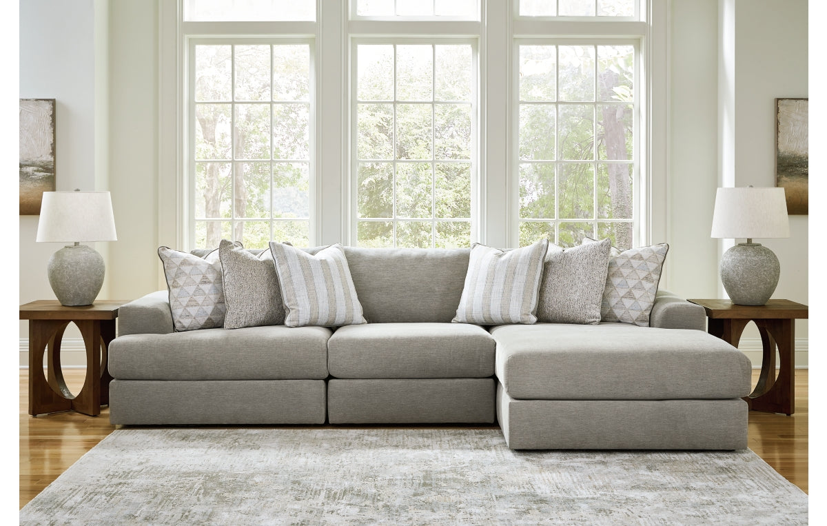 Avaliyah 3-Piece Sectional with Chaise