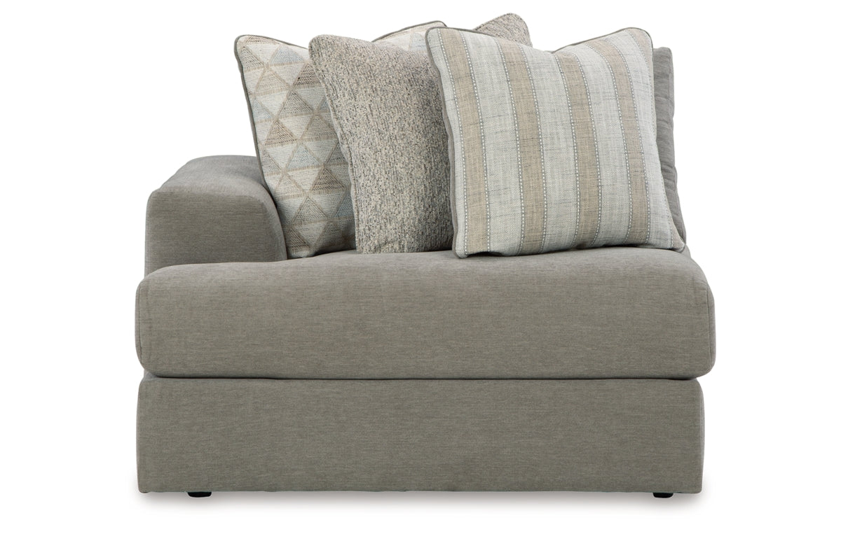 Avaliyah 4-Piece Sectional