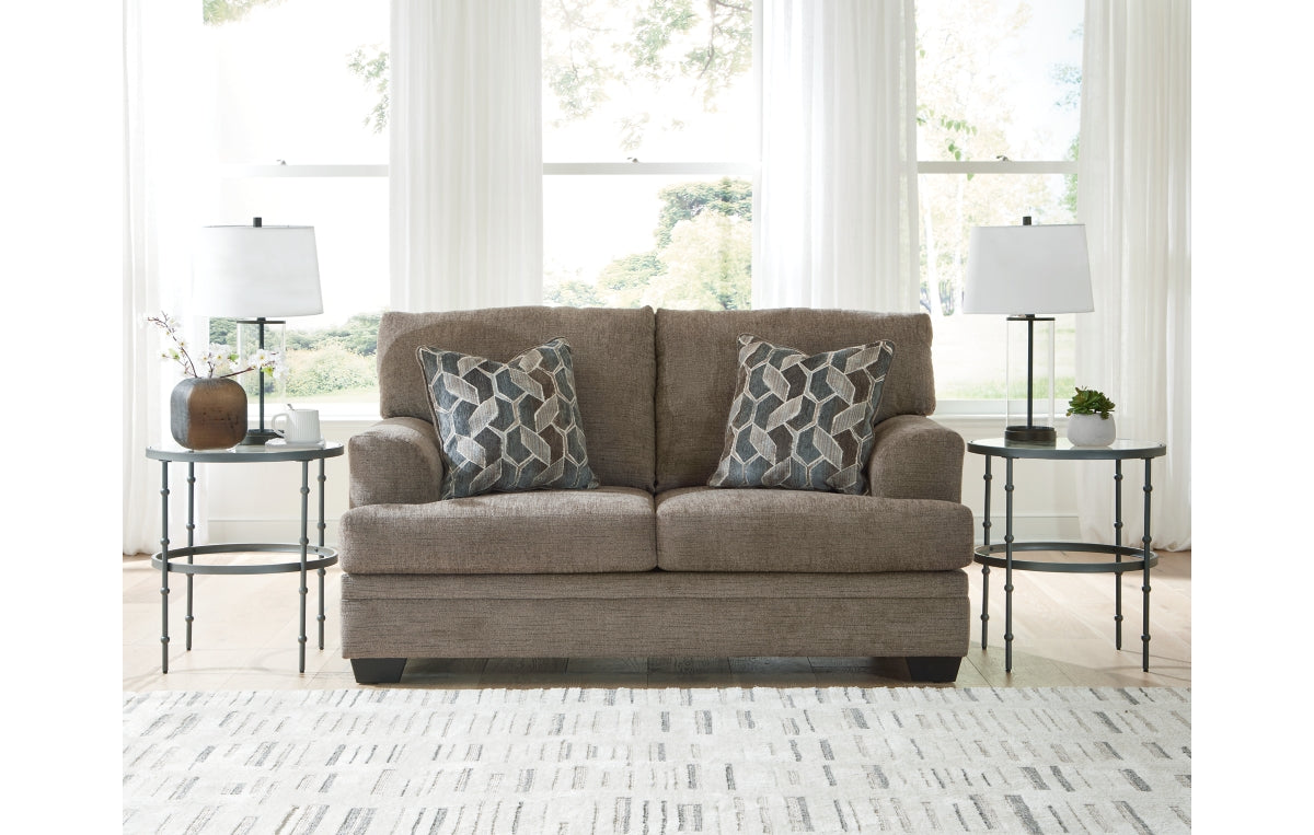 Stonemeade Loveseat
