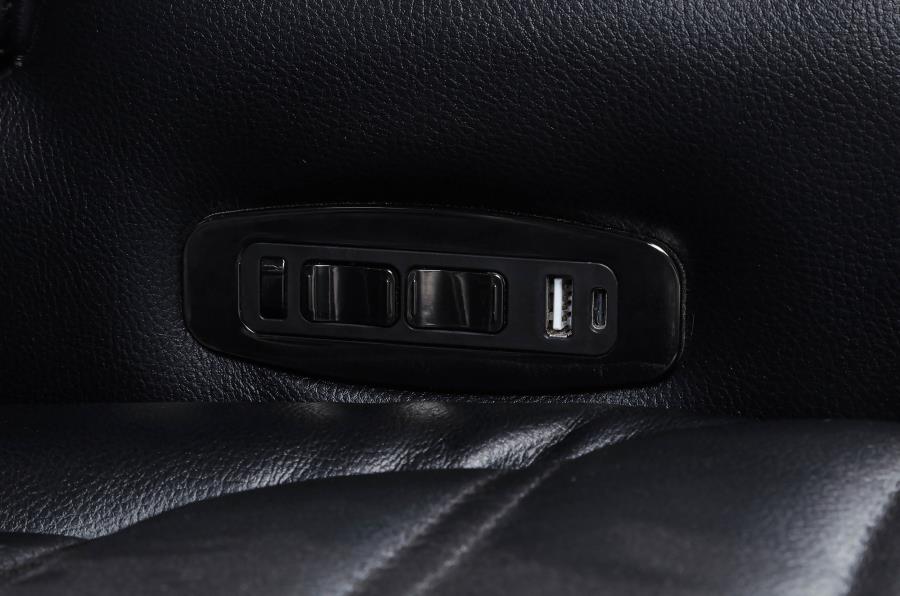 Zuma 2-piece Faux Leather Dual Power LED Sofa Set Black