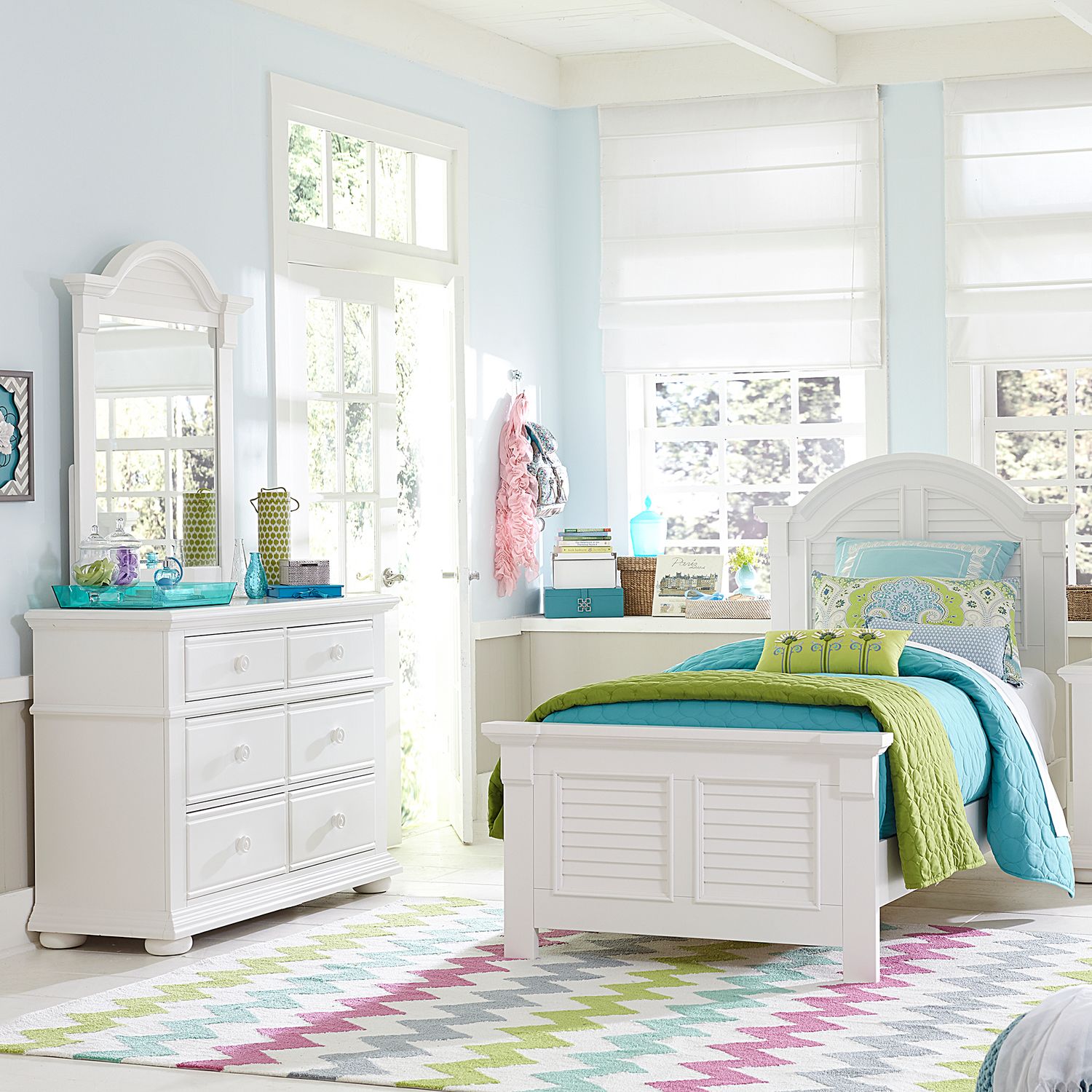Summer House Twin Panel Bed, Dresser & Mirror