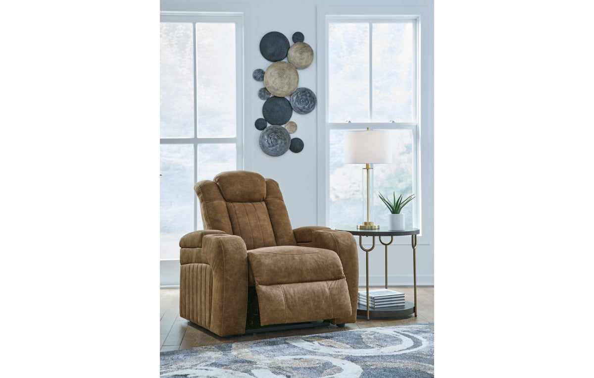 Wolfridge Sofa, Loveseat and Recliner