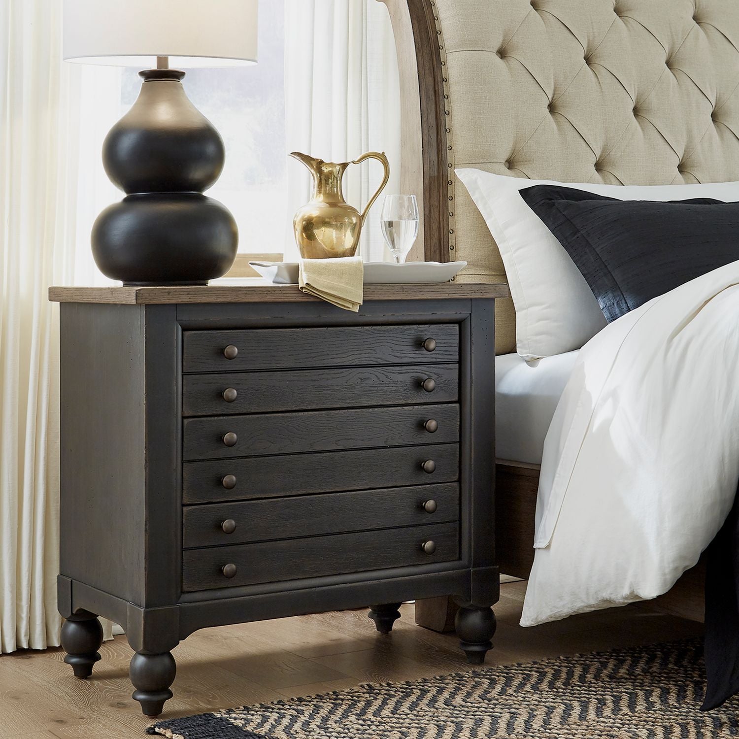 Americana Farmhouse Bedside Chest with Charging Station - Black