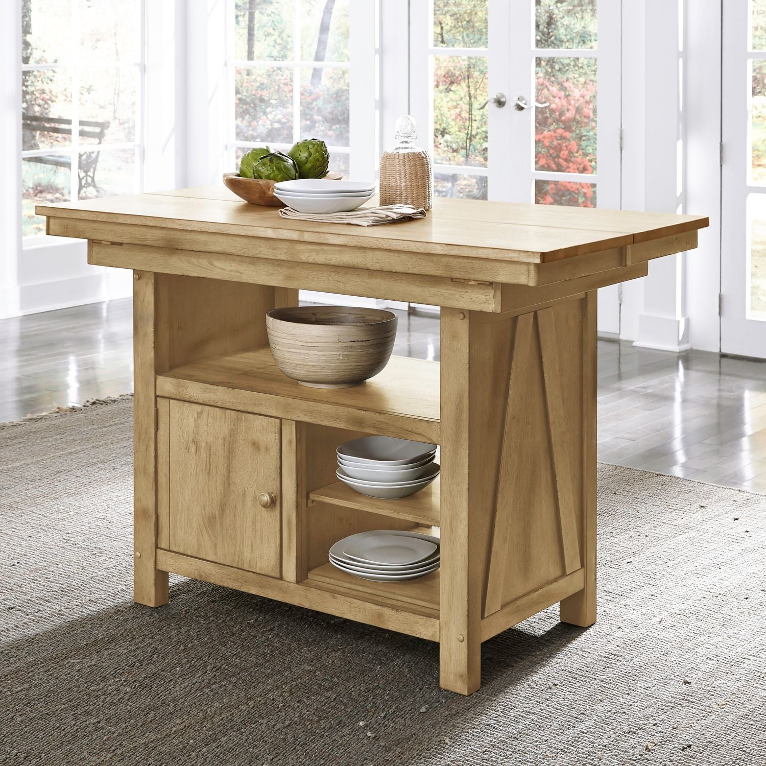 Lindsey Farm Gathering Table Set