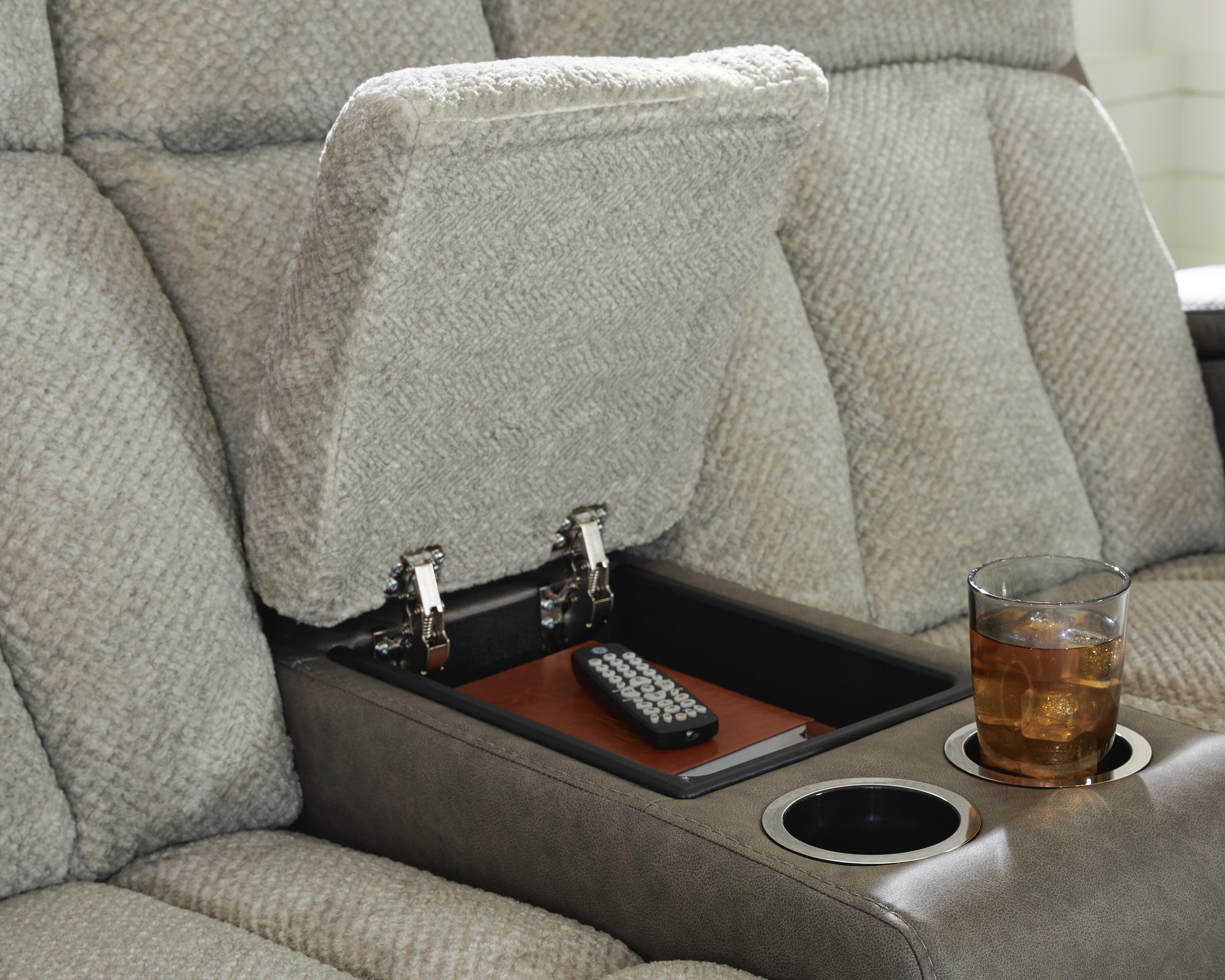 Branthorpe Sofa and Loveseat