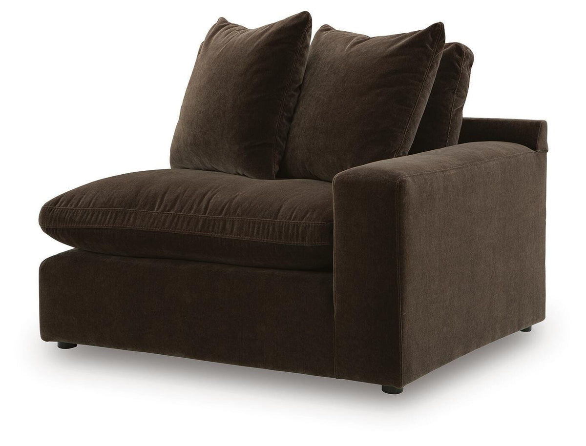 Maxton Heights 3-Piece Sectional Sofa