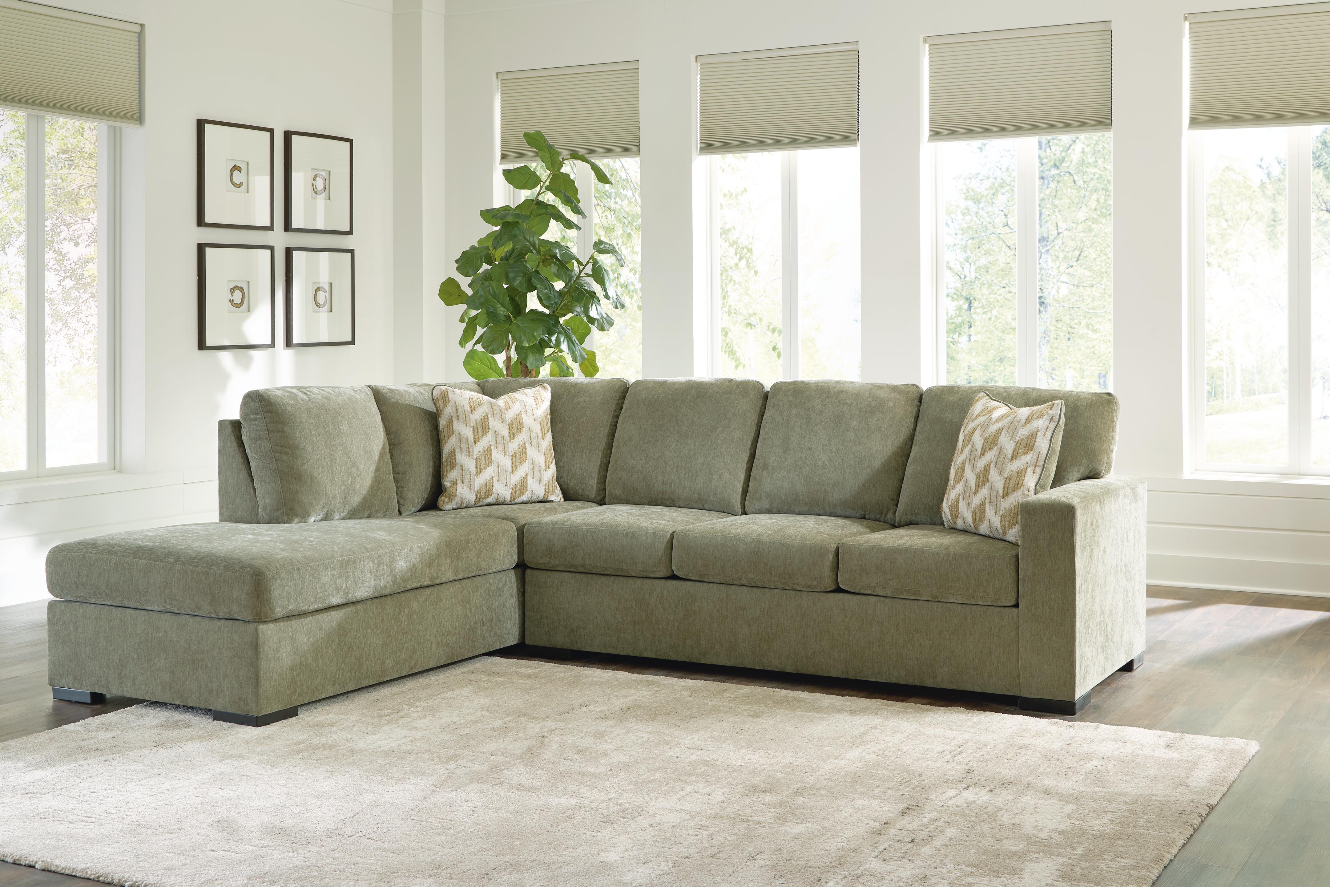 Bridgepoint 2-Piece Sectional with Chaise