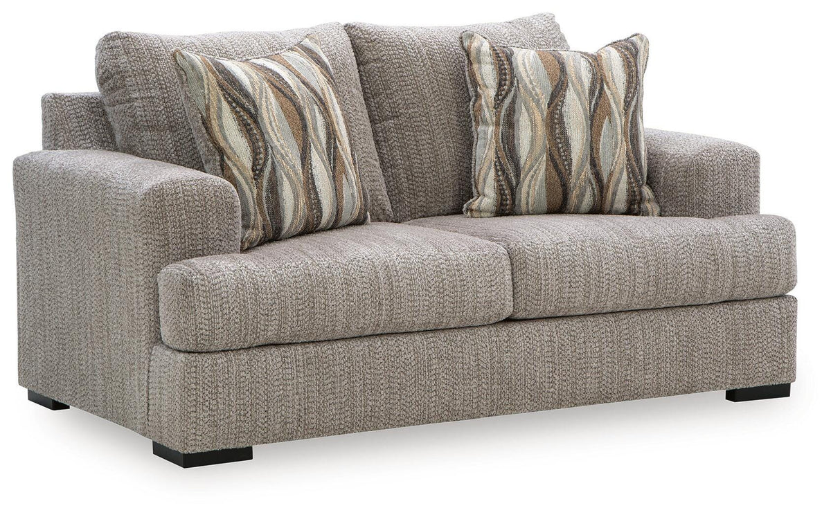Lofwood Loveseat