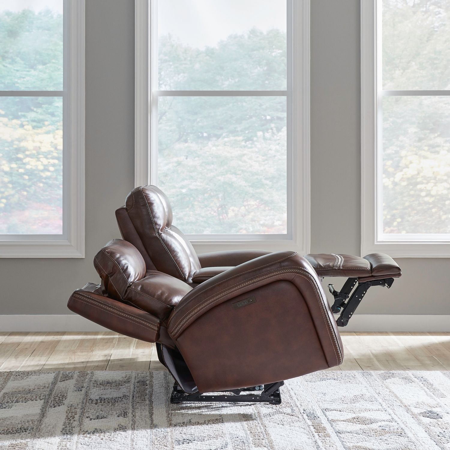 Blair Dual Power Zero Gravity Loveseat withConsole & - Cognac