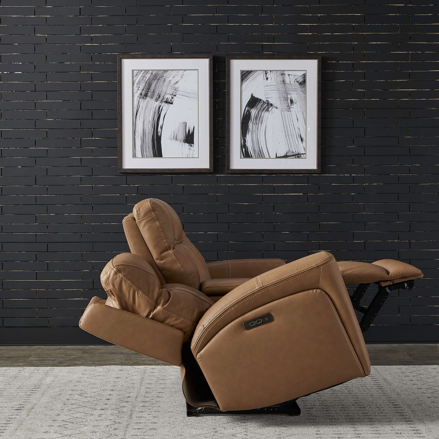 Bennett Dual Power Zero Gravity Loveseat with Console & - Butternut