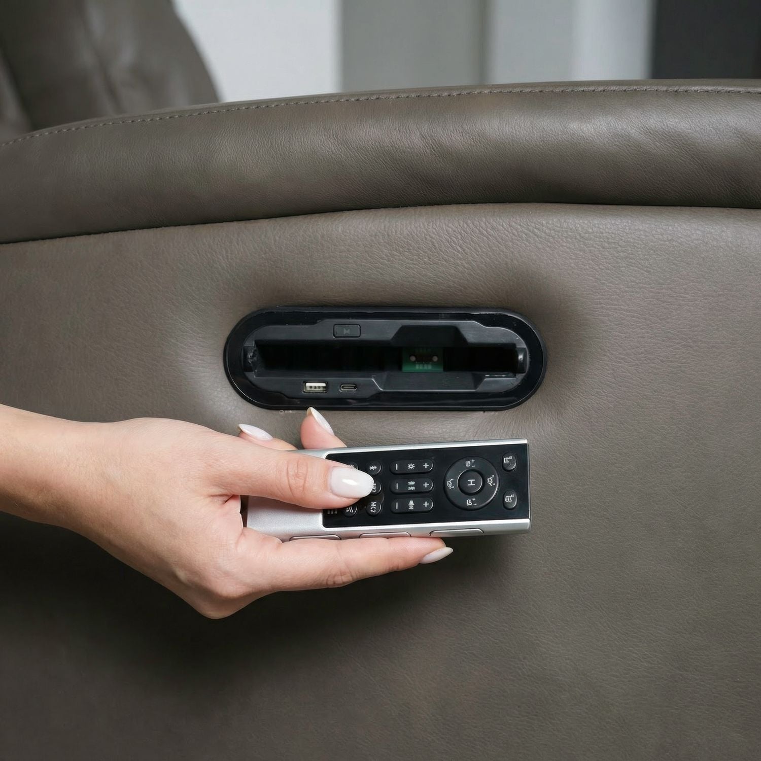 Cyrus Triple Power Zero Gravity Recliner