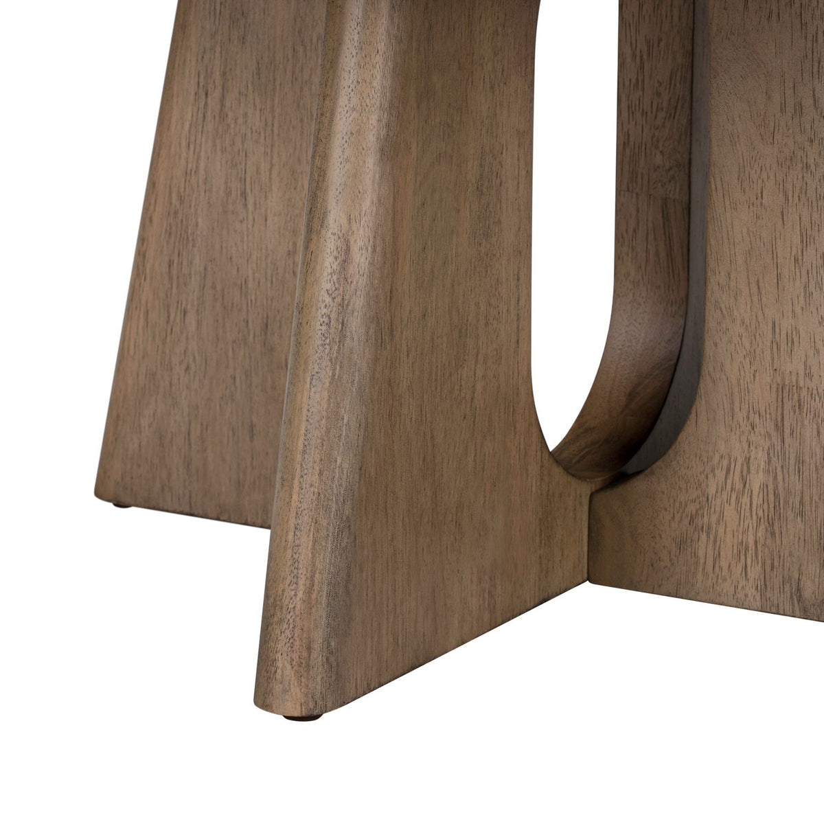 Hendrix Place Round Cocktail Table