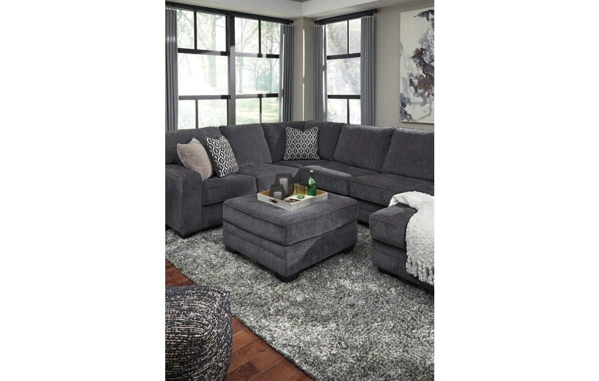 Tracling Oversized Ottoman