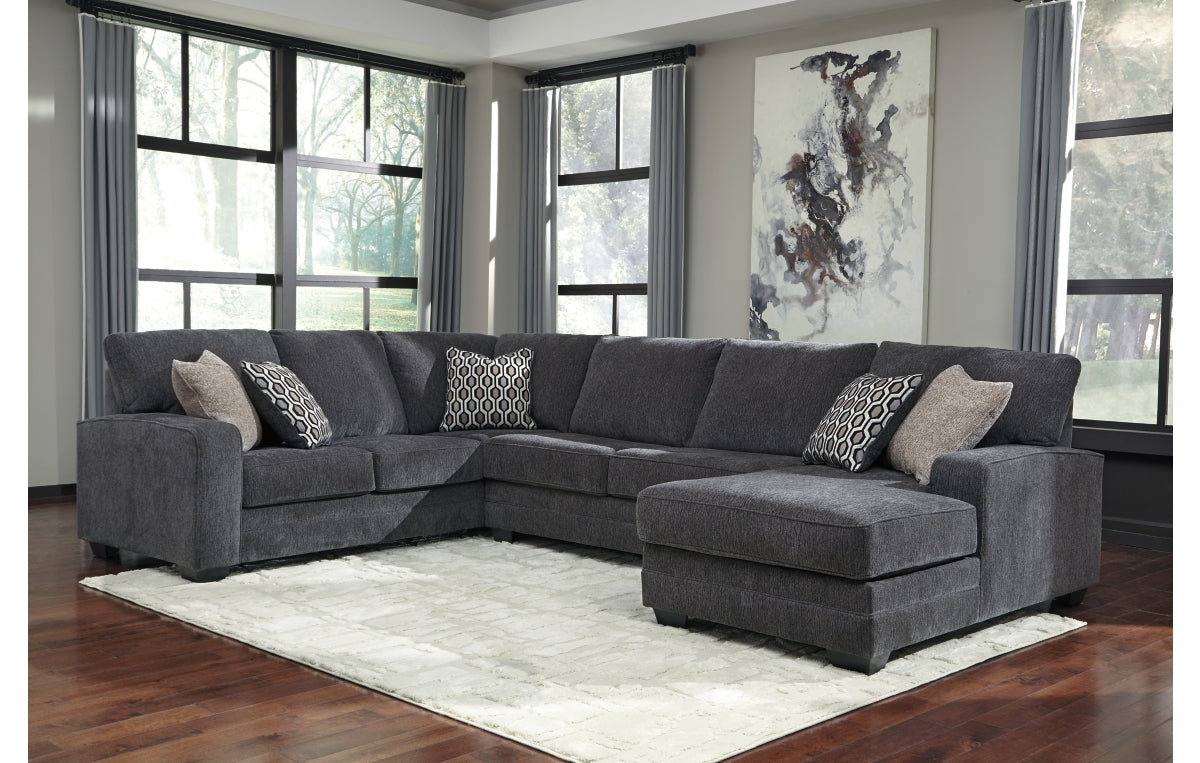 Tracling 3-Piece Sectional with Chaise