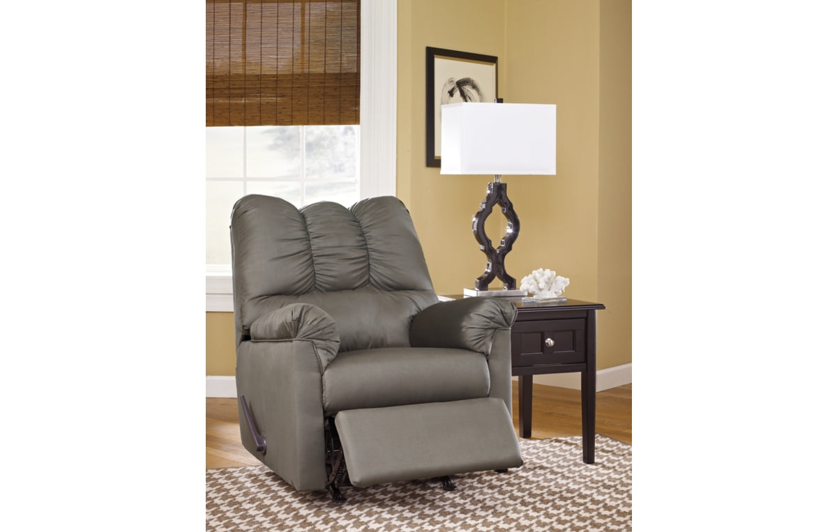Darcy Sofa, Loveseat and Recliner