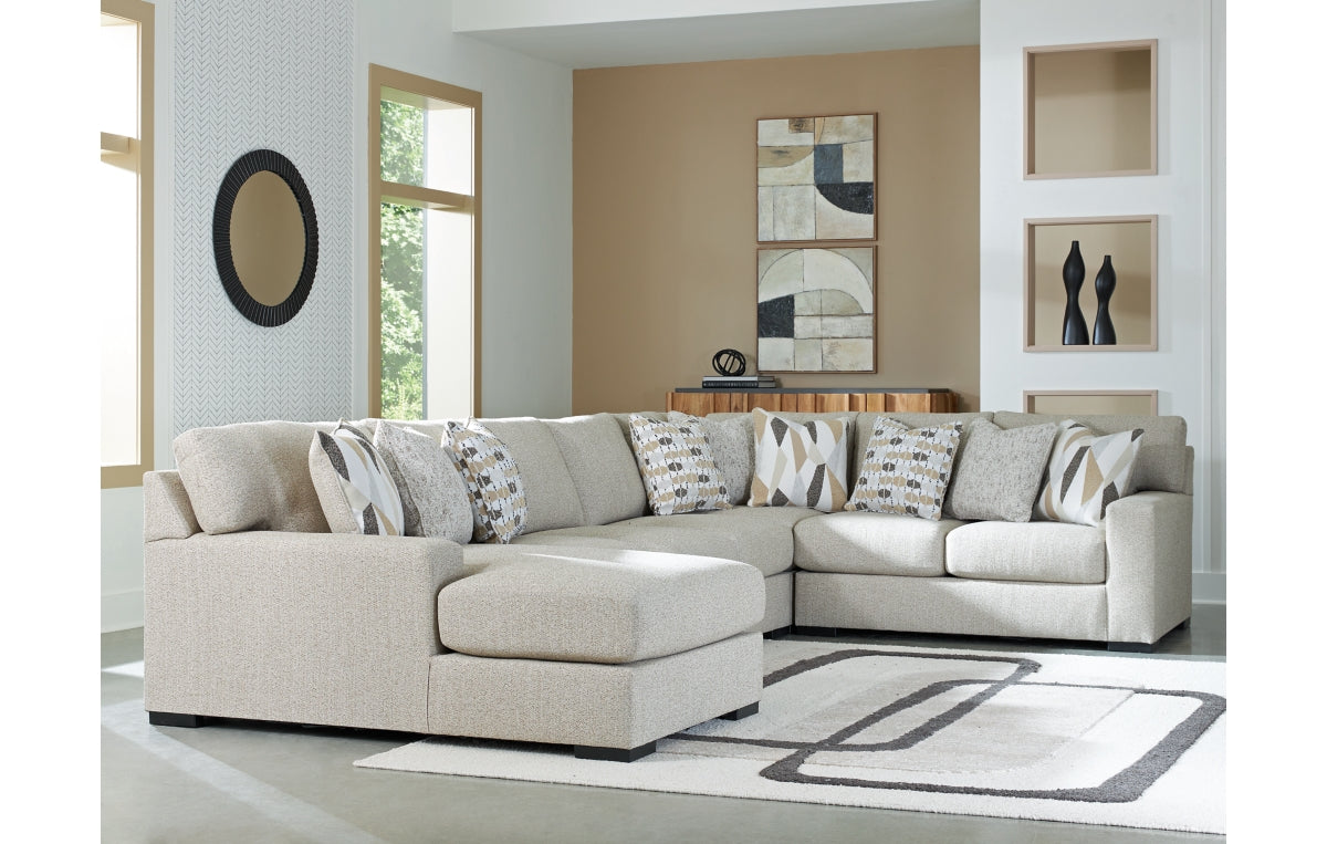 Laurelgrove 5-Piece Sectional with Chaise
