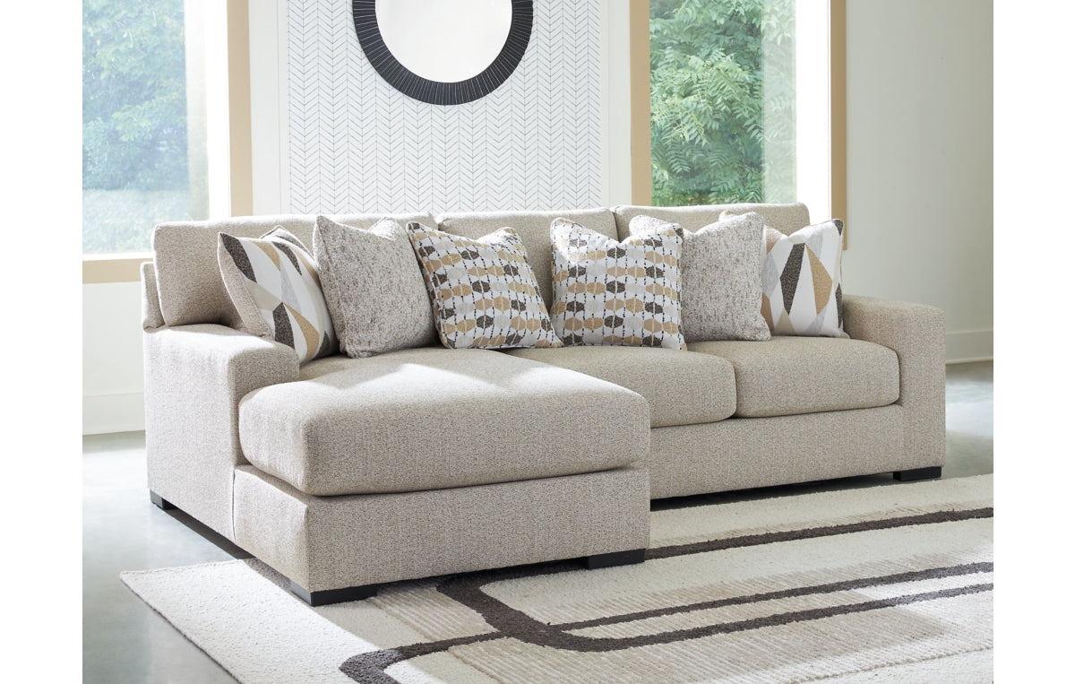 Laurelgrove 2-Piece Sectional Sofa Chaise