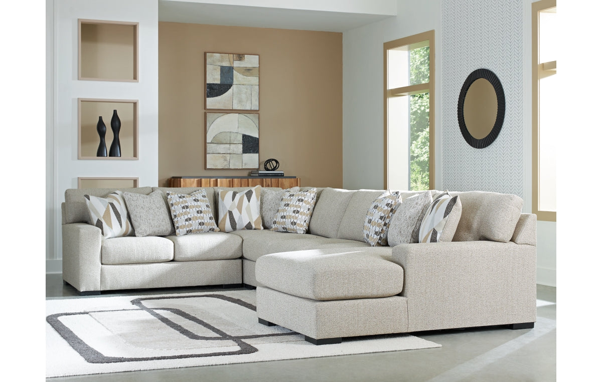 Laurelgrove 5-Piece Sectional with Chaise