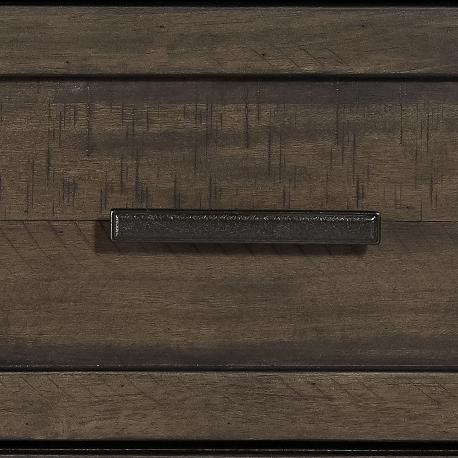 Thornwood Hills 8 Drawer Dresser