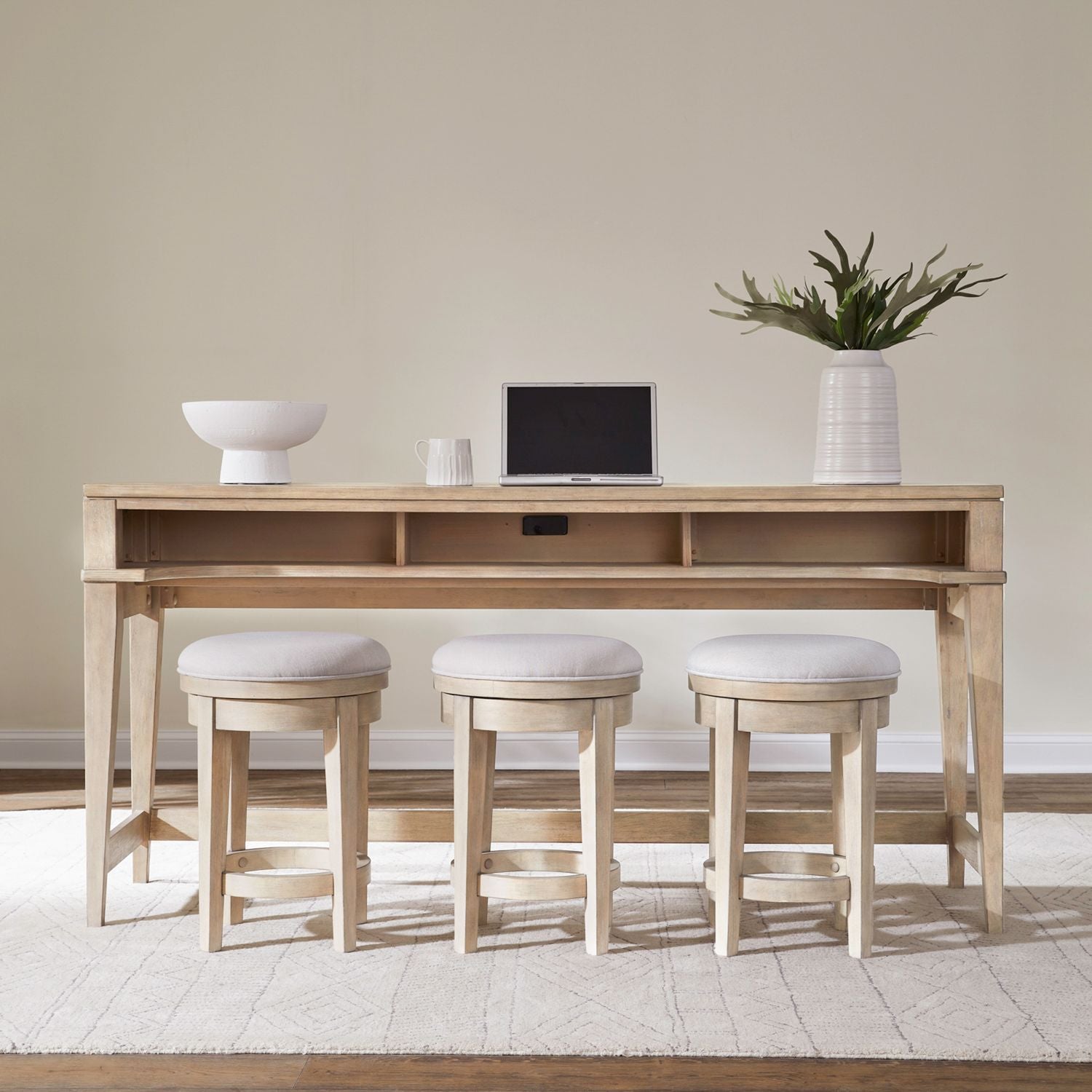 Brentwood 4 Piece Set