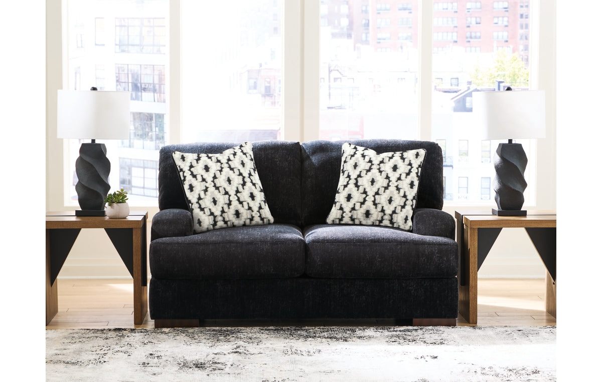 Whitmore Manor Loveseat