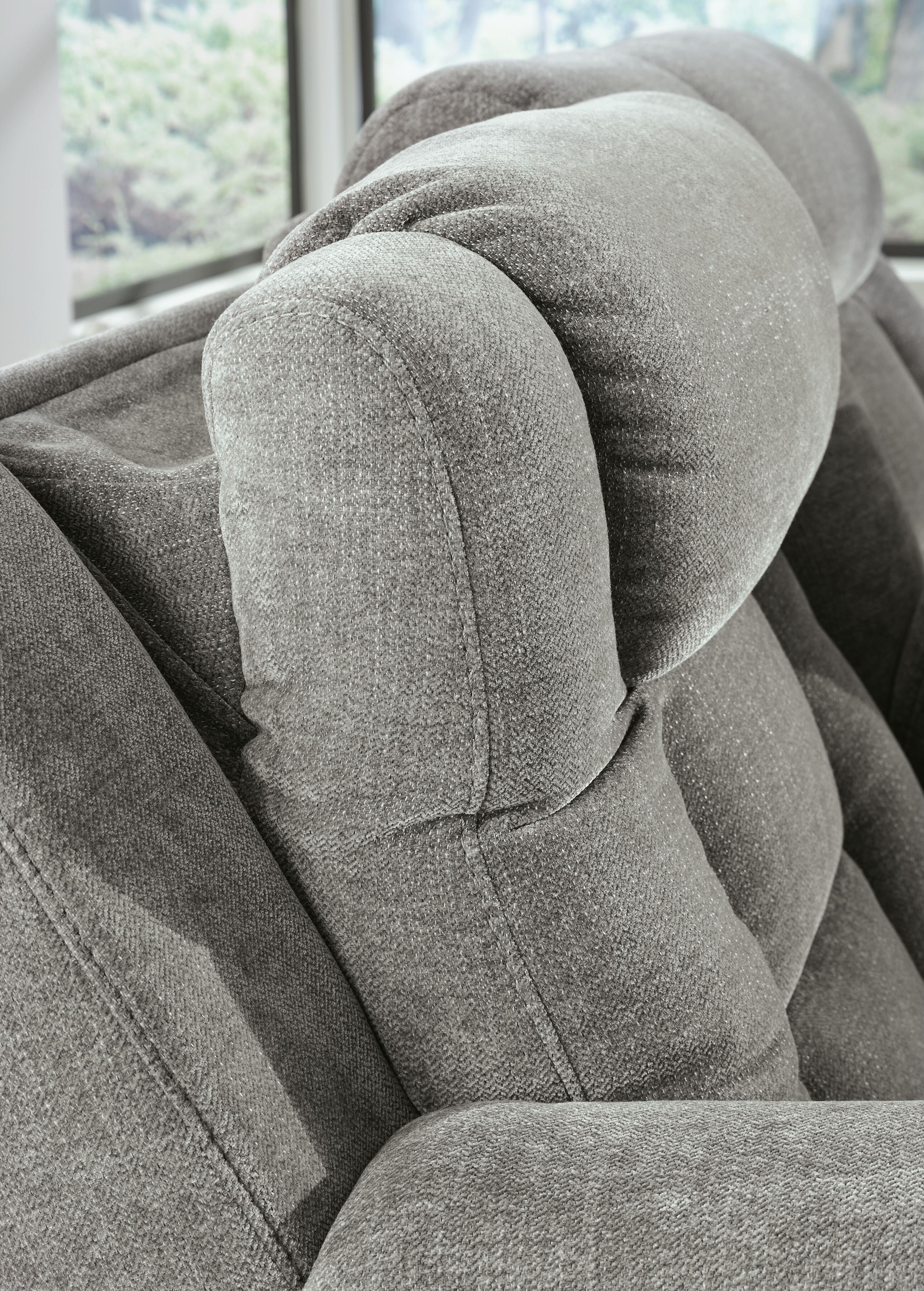 Mixed Motion Power Reclining Loveseat with Console