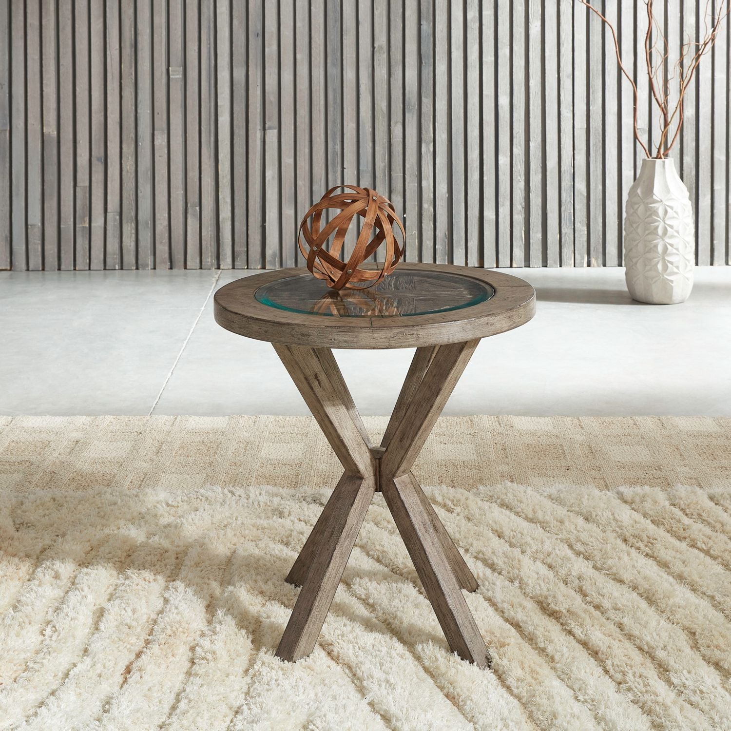 Skyview Lodge Round Chairside Table