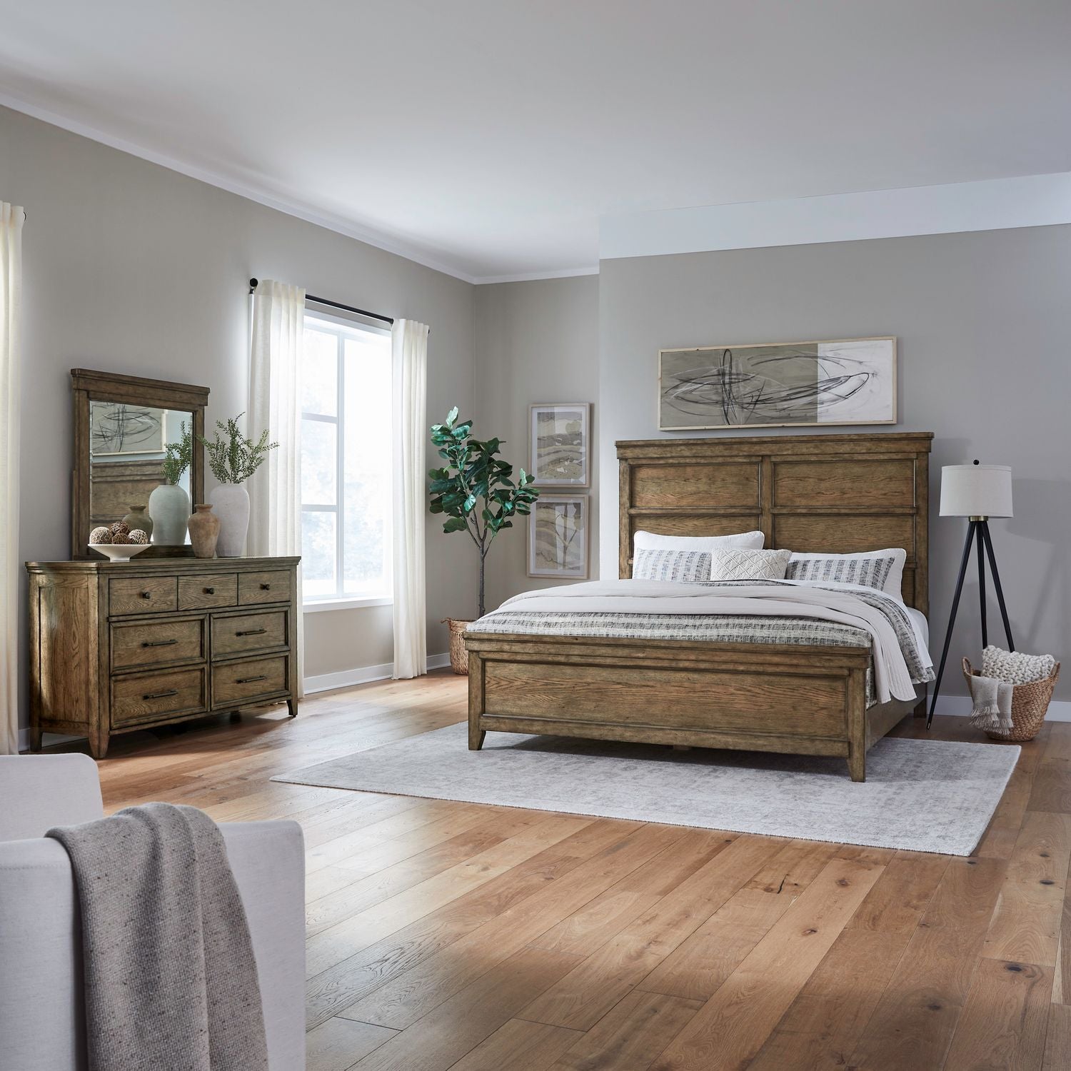 Carolina Park King Panel Bed, Dresser & Mirror