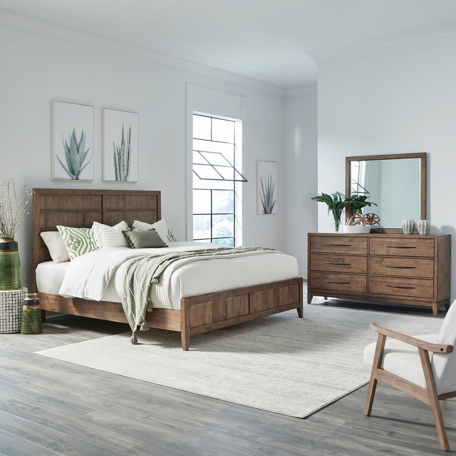 Shaker Lakes King California Panel Bed, Dresser & Mirror