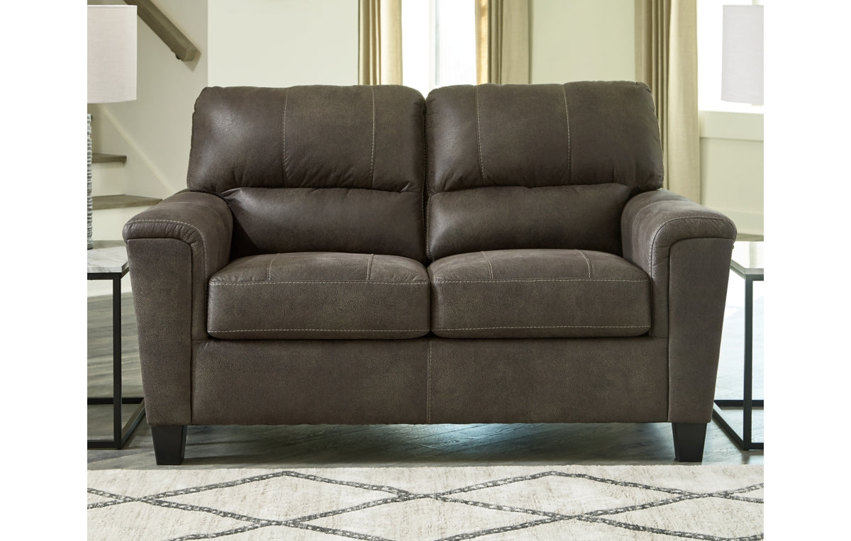 Navi Loveseat
