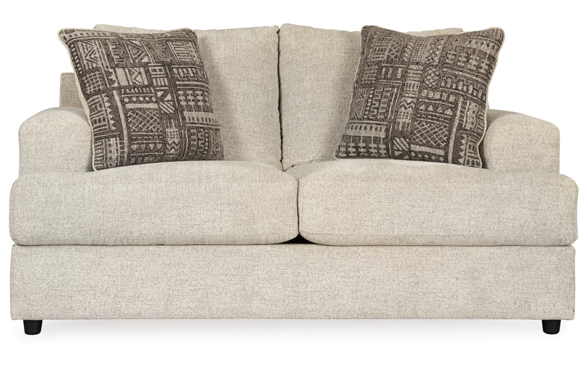 Soletren Loveseat