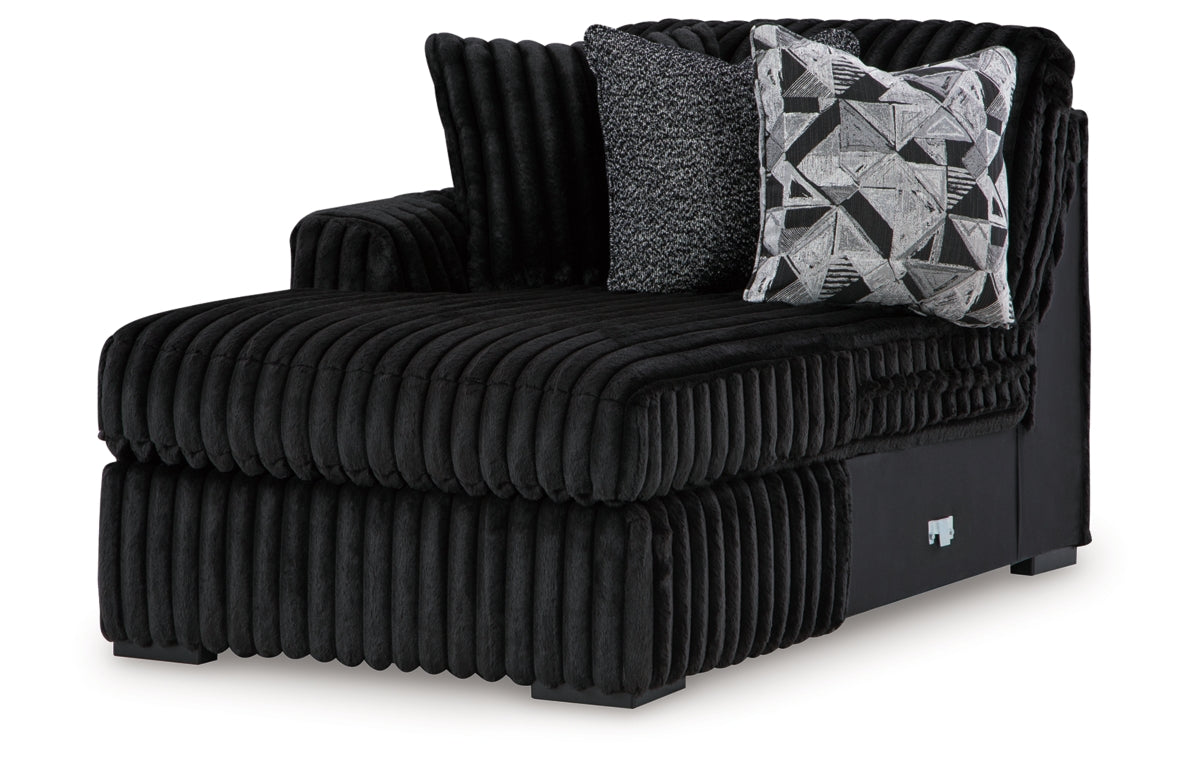 Midnight-Madness 3-Piece Sectional with Chaise