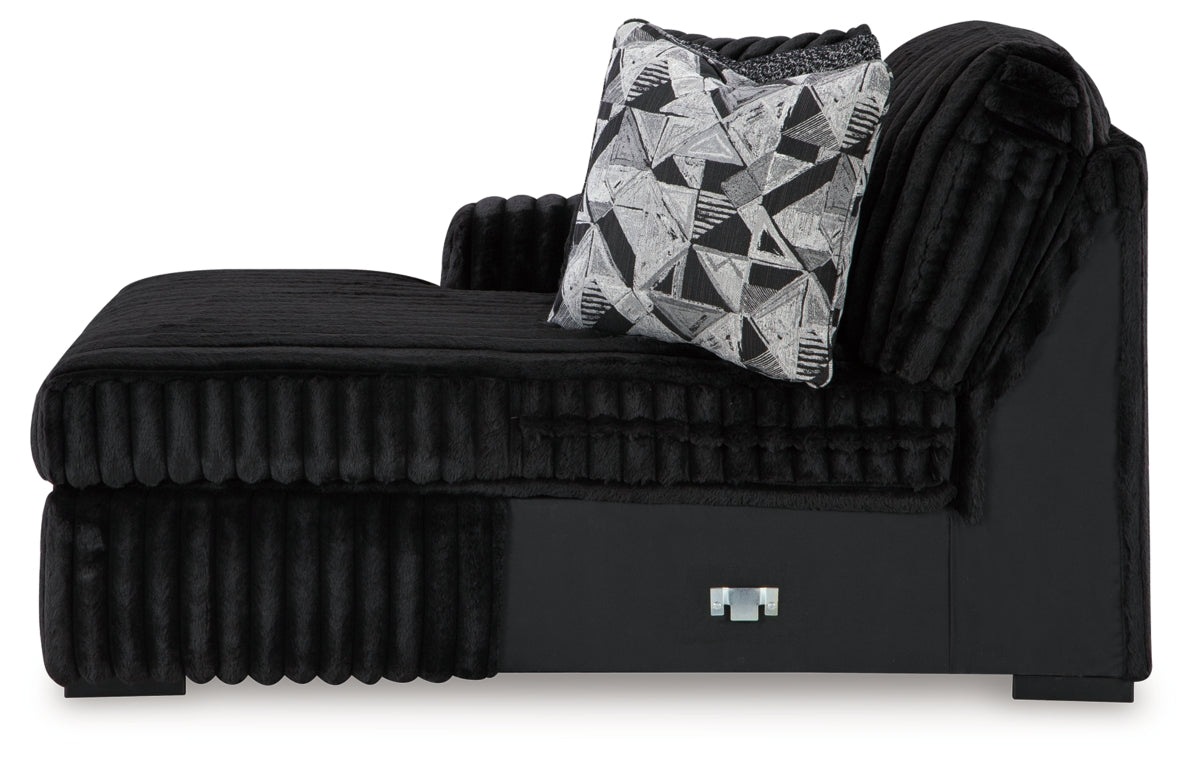 Midnight-Madness 3-Piece Sectional with Chaise