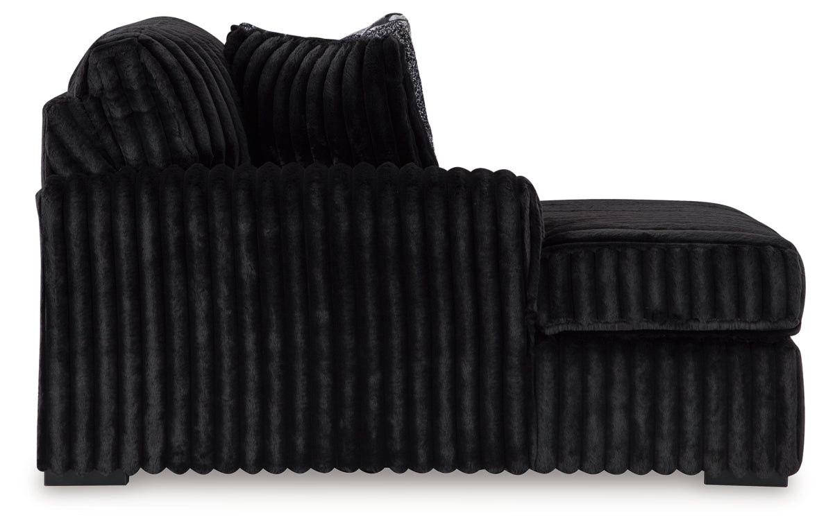Midnight-Madness 3-Piece Sectional with Chaise