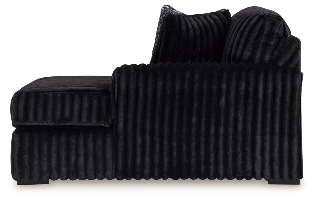 Midnight-Madness 3-Piece Sectional with Chaise